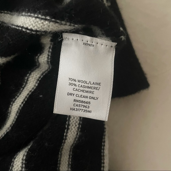 Nordstrom black and white soft wool/cashmere sweater - Picture 3 of 3